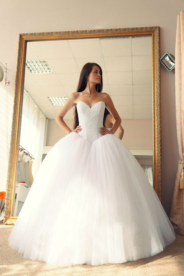 Beautiful Puffy Wedding Dresses Puffy Ball Gown Drop Waist Basque