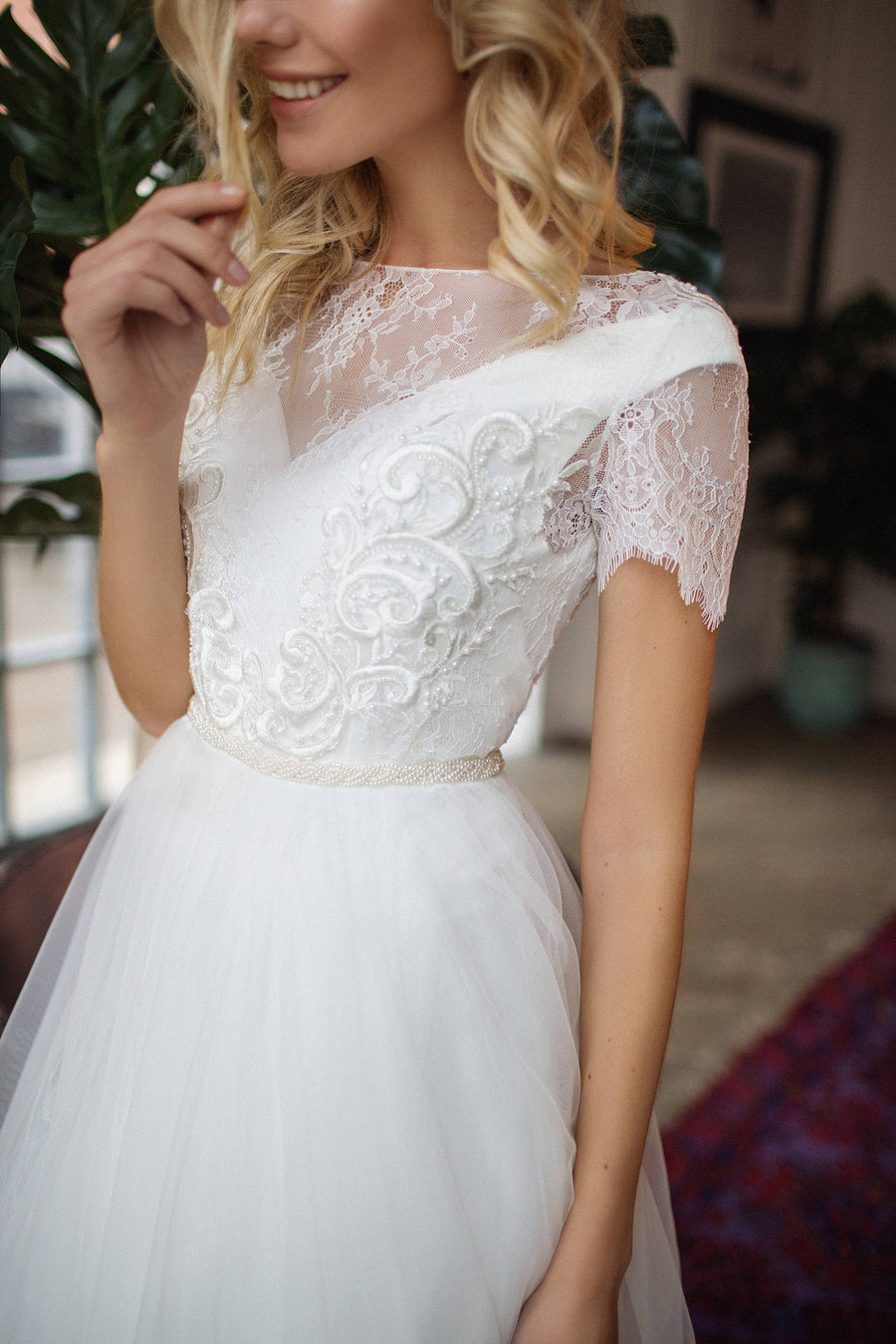 Short Boho Wedding Dress | Short Sleeve Wedding Dress | Milabridal Short Boho Wedding Dress | Short Sleeve Wedding Dress | Milabridal