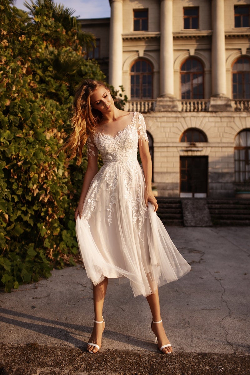 Tea Length Wedding Dresses | Wedding Beach Bridal Dress – TulleLux Bridal  Crowns & Accessories